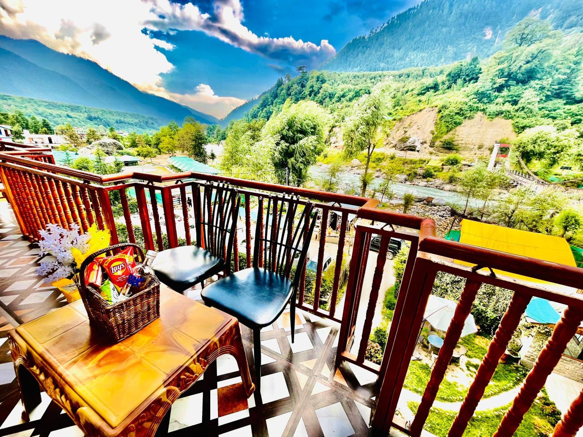 Himalayan Riverside Resort, Manali Exterior foto